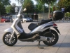 grossiste, destockage superbe scooter Piaggio Beverl ...