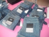 Jeans signÃ© pour femmes en stock. 
